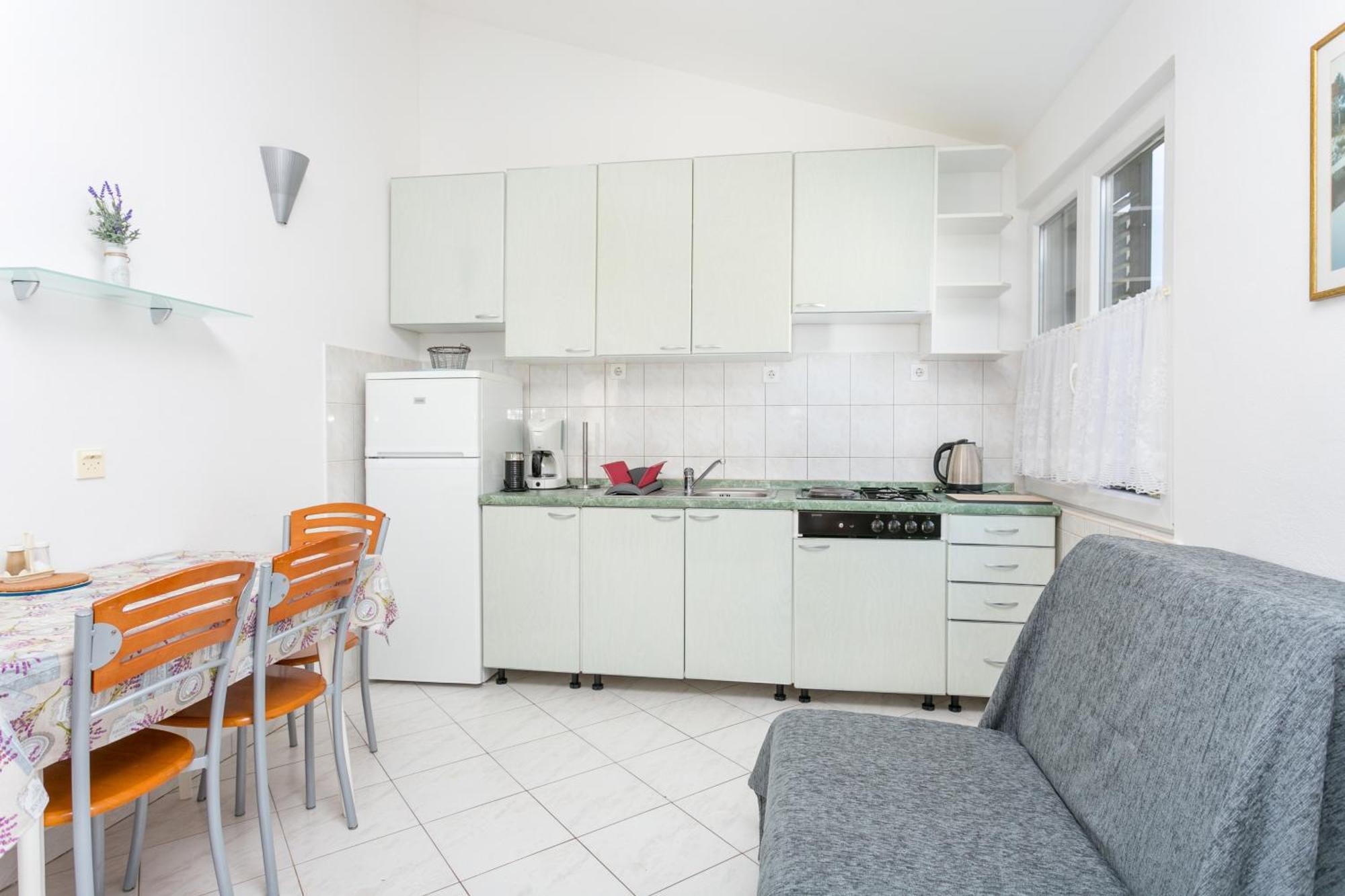 Apartments By The Sea Slatine, Ciovo - 6000 חדר תמונה