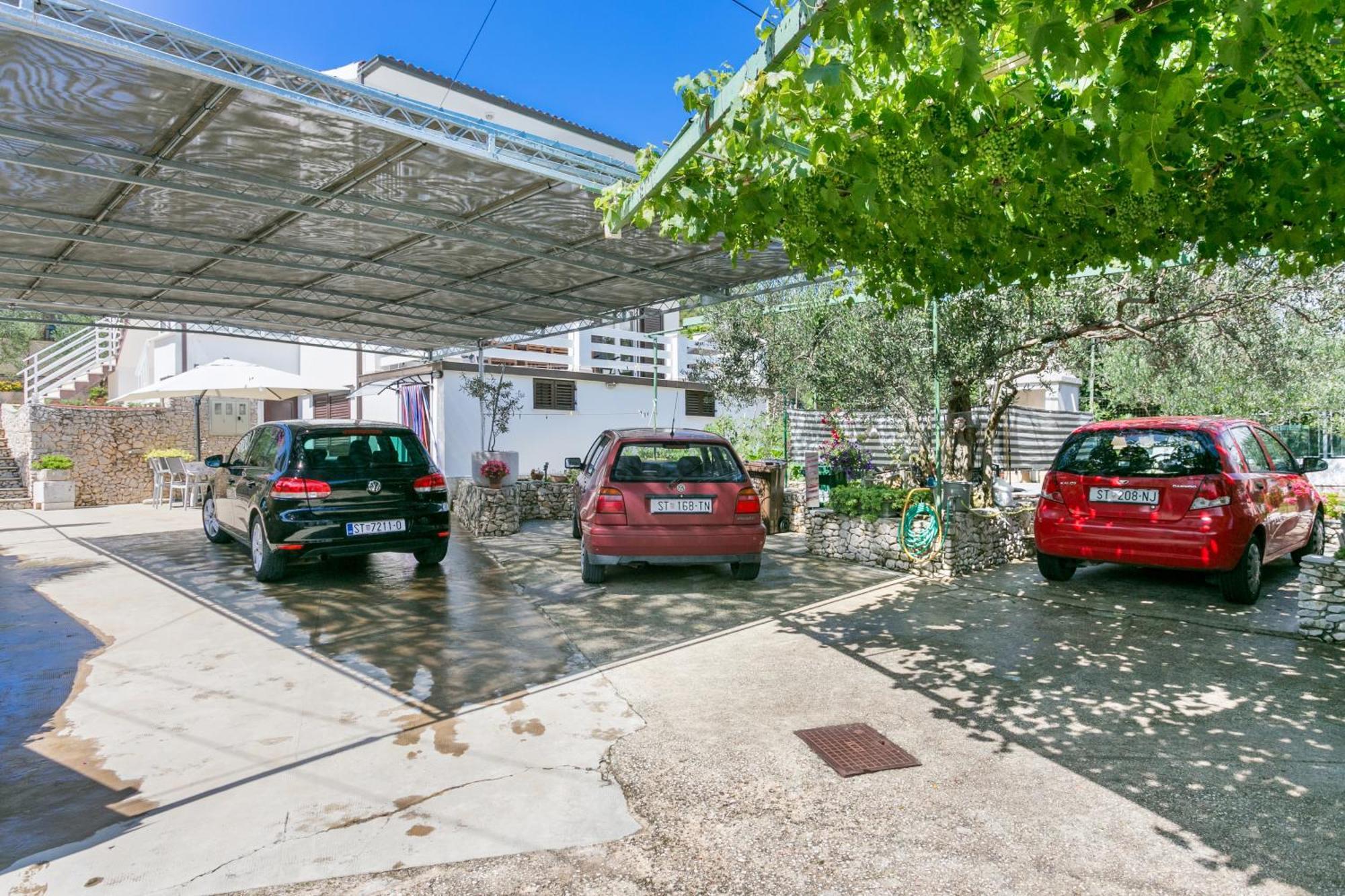 Apartments By The Sea Slatine, Ciovo - 6000 מראה חיצוני תמונה
